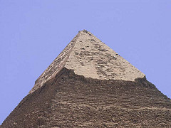 Nejkrsnj msta - Rachefova pyramida